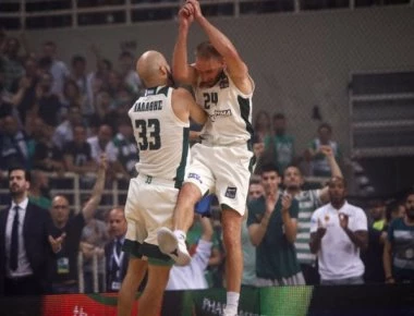 Πρωταθλητής ο Παναθηναϊκός στον επεισοδιακό 5ο τελικό - 84-70 τον Ολυμπιακό (φωτό)